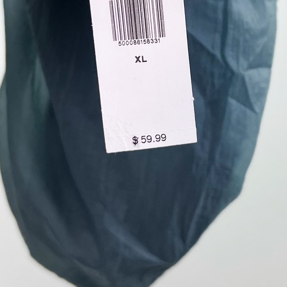 NWT Old Navy Cropped Lightweight Water-Repellent Run Jacket in Blue - Picture 7 of 9